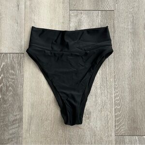 Aerie High Cut Cheeky Bikini
Bottom